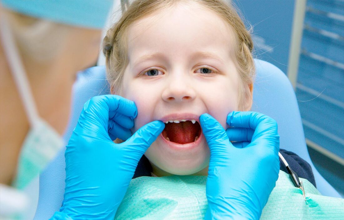 Paauglių dantų problemos