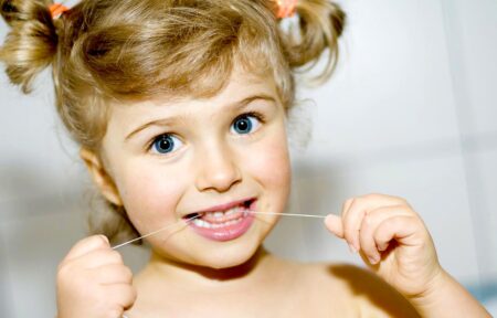 Pieninių dantų dygimas, išsaugojimas